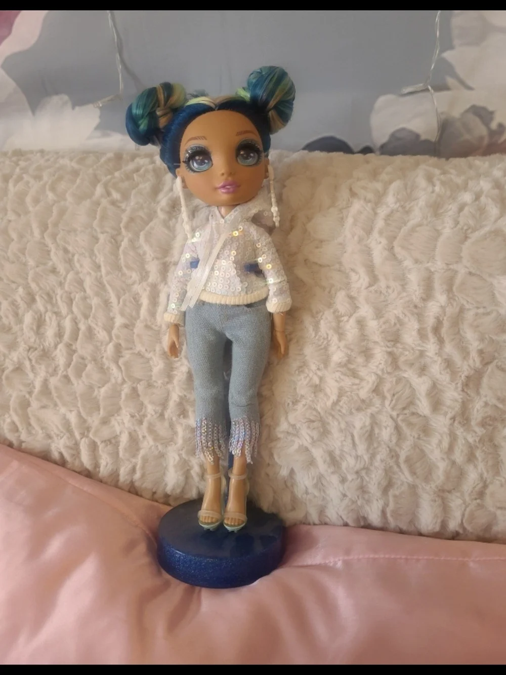 Rainbow High Skylar Bradshaw Doll.